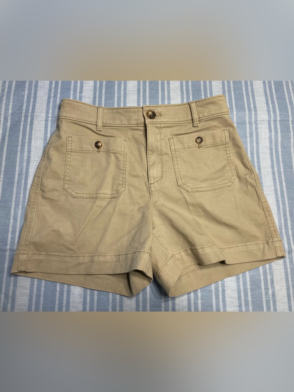 LOFT “The Palmer Short” beige shorts.